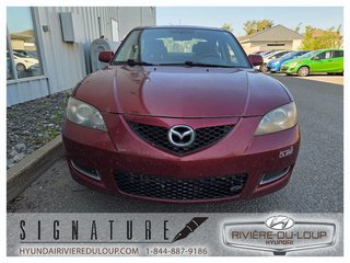 2008 Mazda 3 in Riviere-Du-Loup, Quebec - 3 - w320h240px