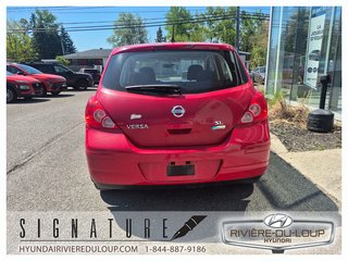 2010 Nissan Versa 1.8 SL in Riviere-Du-Loup, Quebec - 5 - w320h240px