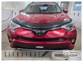 2018 Toyota RAV4 XLE,AWD,MAGS,TOIT,SIEGES CHAUFFANT in Riviere-Du-Loup, Quebec - 3 - w320h240px