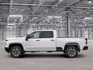 Chevrolet SILVERADO 2500 HD CUSTOM 2025 à Cowansville, Québec - 3 - w320h240px