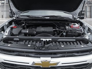 Chevrolet Silverado 2500 HD CUSTOM 2026 à Cowansville, Québec - 6 - w320h240px