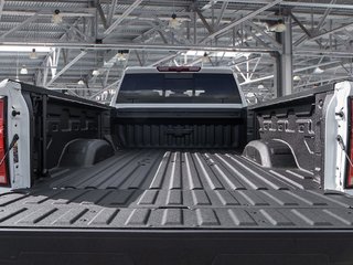 2026 Chevrolet Silverado 2500 HD LT in Cowansville, Quebec - 6 - w320h240px