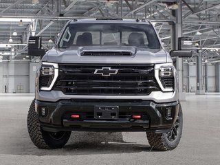 Chevrolet Silverado 2500 HD LT 2026 à Cowansville, Québec - 2 - w320h240px