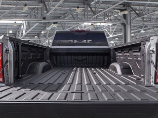 Chevrolet Silverado 2500 HD LT 2026 à Cowansville, Québec - 6 - w320h240px