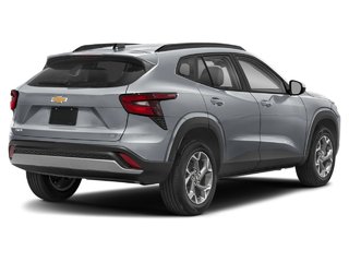 Chevrolet Trax LT 2025 à Cowansville, Québec - 2 - w320h240px