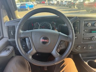 GMC SAVANA CUTAWAY 4500 WT DRW 177'' 2023 à Cowansville, Québec - 5 - w320h240px