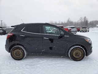 Buick Encore Preferred 2020 à Cowansville, Québec - 4 - w320h240px