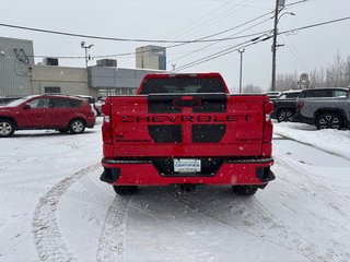 Chevrolet Silverado 1500 LTD Custom 2022 à Cowansville, Québec - 4 - w320h240px