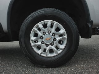 Chevrolet Silverado 2500HD LT 2023 à Cowansville, Québec - 6 - w320h240px
