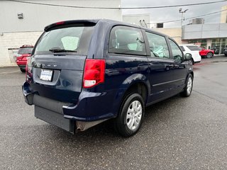 2015  Grand Caravan Canada Value Package in Cowansville, Quebec - 5 - w320h240px