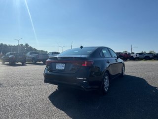 Kia Forte LX 2020 à Cowansville, Québec - 5 - w320h240px