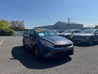 Kia Forte GT-Line 2024 à Cowansville, Québec - 2 - w320h240px