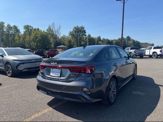 Kia Forte GT-Line 2024 à Cowansville, Québec - 5 - w320h240px