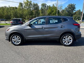 Qashqai SV - AWD - Toit Ouvarant - Camera - Wow!! 2019 à Cowansville, Québec - 2 - w320h240px