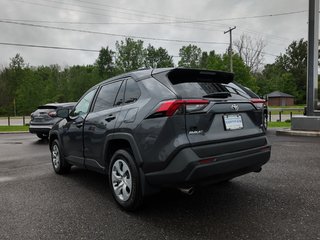 Toyota RAV4 LE 2019 à Cowansville, Québec - 3 - w320h240px