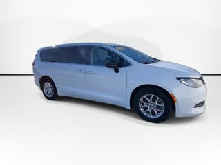 2024 Chrysler GRAND CARAVAN SXT | 7-Pass | Cam | HtdWheel | Warranty to 2029 in Saint John, New Brunswick - 2 - w320h240px