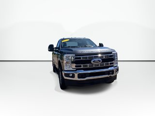 Ford SUPER DUTY F-350 SRW XLT 2023 à Saint John, Nouveau-Brunswick - 3 - w320h240px