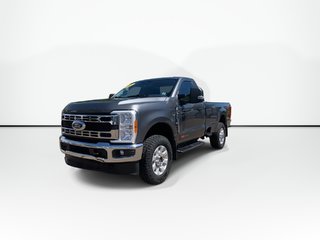 Ford SUPER DUTY F-350 SRW XLT 2023 à Saint John, Nouveau-Brunswick - 4 - w320h240px