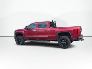 2018 GMC Sierra 2500 HD SLT | Sunroof | Nav | Cam | USB | HtdWheel in Saint John, New Brunswick - 6 - w320h240px
