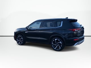 Mitsubishi OUTLANDER PHEV SEL | 7-Pass | Cam | USB | Keyless | Warranty to33 2023 à Saint John, Nouveau-Brunswick - 6 - w320h240px