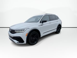 Volkswagen TIGUAN COMFORTLINE R-LINE BLACK EDITION | Cam | USB 2022 à Saint John, Nouveau-Brunswick - 4 - w320h240px