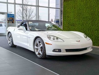 2010 Chevrolet Corvette 3LT Convertible Bas kilométrage in Sherbrooke, Quebec - 3 - w320h240px