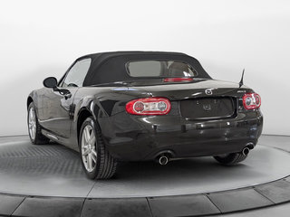 MX-5 GX 2011 à Sherbrooke, Québec - 4 - w320h240px