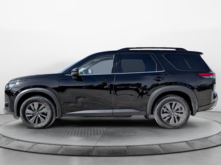 2022  Pathfinder SV 4WD   8 places in Sherbrooke, Quebec - 2 - w320h240px