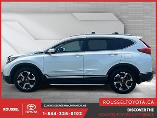 2017 Honda CR-V Touring in Miramichi, New Brunswick - 5 - w320h240px