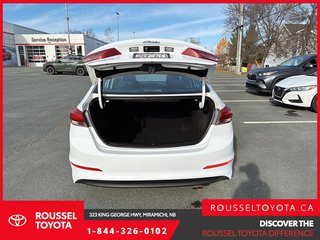 Hyundai Elantra GL 2017 à Miramichi, Nouveau-Brunswick - 6 - w320h240px