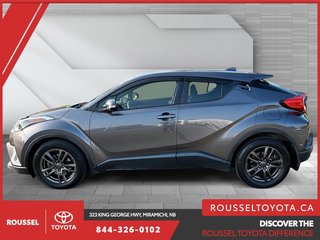 2019  C-HR XLE PREMIUM in Miramichi, New Brunswick - 5 - w320h240px