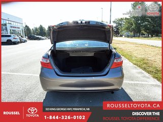 2016 Toyota Camry LE in Miramichi, New Brunswick - 6 - w320h240px