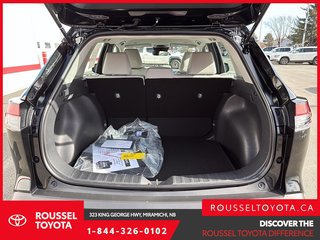 2026 Toyota Corolla Cross L FWD in Miramichi, New Brunswick - 6 - w320h240px