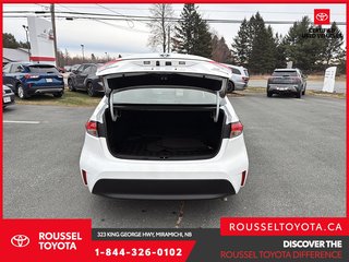 Toyota Corolla AWD HYBRID LE 2023 à Miramichi, Nouveau-Brunswick - 6 - w320h240px