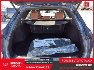 2025 Toyota Crown Signia Limited in Miramichi, New Brunswick - 6 - w320h240px