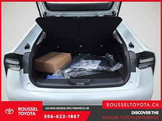 2027 Toyota Prius Plug-in Hybrid SE in Miramichi, New Brunswick - 6 - w320h240px