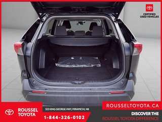 2019 Toyota RAV4 Hybrid XLE in Miramichi, New Brunswick - 6 - w320h240px
