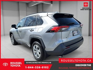 Toyota RAV4 LE 2020 à Miramichi, Nouveau-Brunswick - 4 - w320h240px