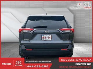 Toyota RAV4 LE 2022 à Miramichi, Nouveau-Brunswick - 3 - w320h240px