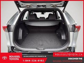 2022 Toyota RAV4 Hybrid SE in Miramichi, New Brunswick - 6 - w320h240px