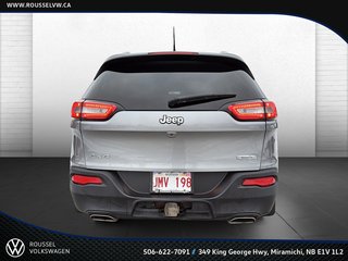 Jeep Cherokee North 2016