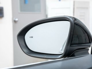 2018 Chevrolet Cruze in St-Jérôme, Quebec - 32 - w320h240px