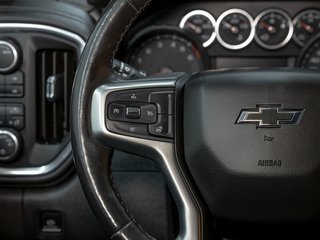 2021 Chevrolet Silverado 1500 in St-Jérôme, Quebec - 14 - w320h240px
