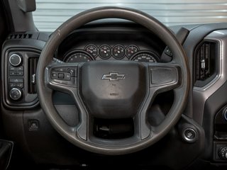 Chevrolet Silverado 1500  2022 à St-Jérôme, Québec - 12 - w320h240px