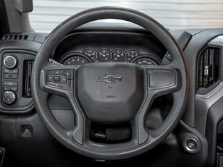 Chevrolet Silverado 1500  2022 à St-Jérôme, Québec - 12 - w320h240px
