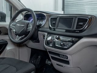 Chrysler Grand Caravan  2023 à St-Jérôme, Québec - 26 - w320h240px