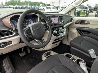 Chrysler Grand Caravan  2024 à St-Jérôme, Québec - 11 - w320h240px