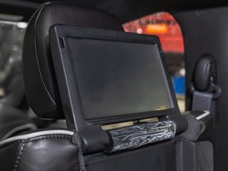 2025 Chrysler Pacifica Hybrid in St-Jérôme, Quebec - 12 - w320h240px
