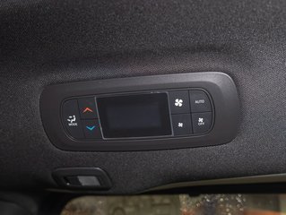 2025 Chrysler Pacifica Hybrid in St-Jérôme, Quebec - 31 - w320h240px