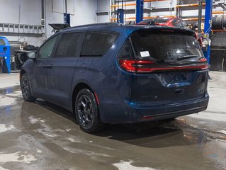 2025 Chrysler Pacifica Hybrid in St-Jérôme, Quebec - 6 - w320h240px